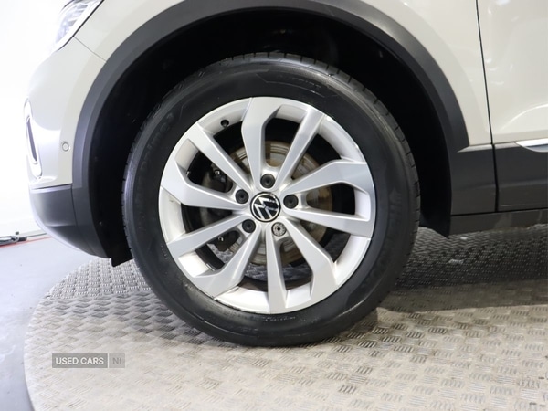 Used Volkswagen T-Roc 2023 for sale - 76372051: Photo 26