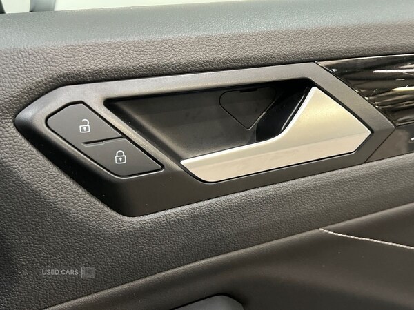 Used Volkswagen T-Roc 2024 for sale - 76667620: Photo 30