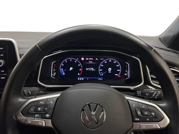 Used Volkswagen T-Roc 2024 for sale - 76667620: Photo 8