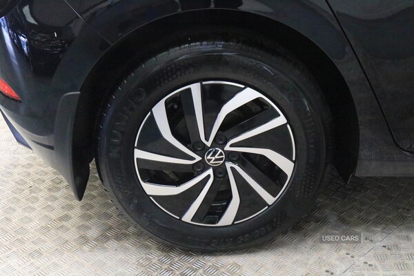Vehicle 33