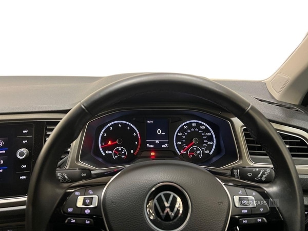 Used Volkswagen T-Roc 2022 for sale - 77893366: Photo 8