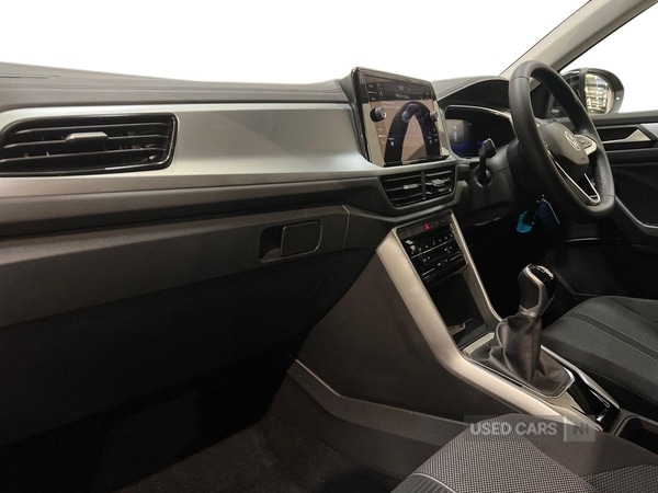 Used Volkswagen T-Roc 2024 for sale - 77784879: Photo 2