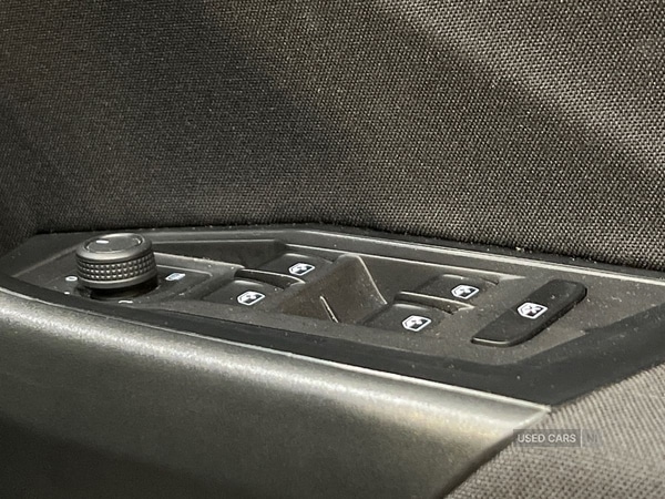 Used Volkswagen T-Roc 2024 for sale - 77784879: Photo 29