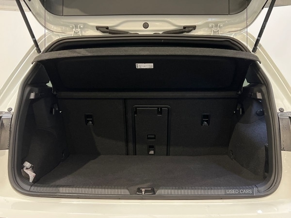 Used Volkswagen Golf 2024 for sale - 77204327: Photo 10