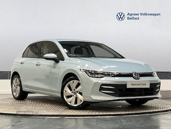 Used Volkswagen Golf 2025 for sale - 77009250: Photo