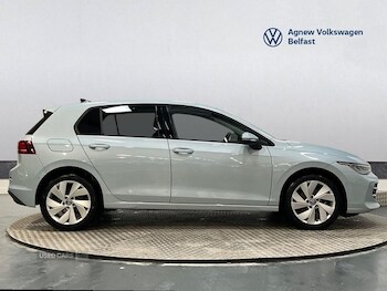 Used Volkswagen Golf 2025 for sale - 77009250: Photo