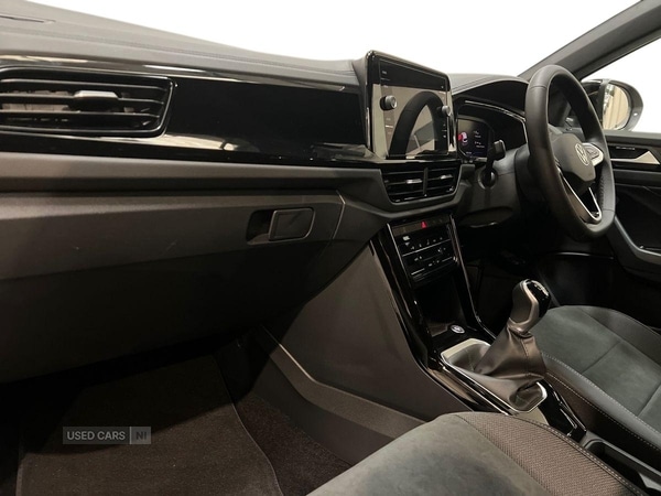 Used Volkswagen T-Roc 2026 for sale - 78136677: Photo 2