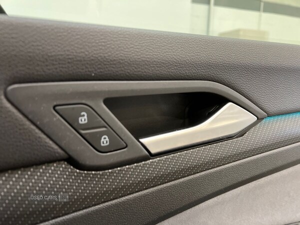 Used Volkswagen Golf 2023 for sale - 77854503: Photo 30