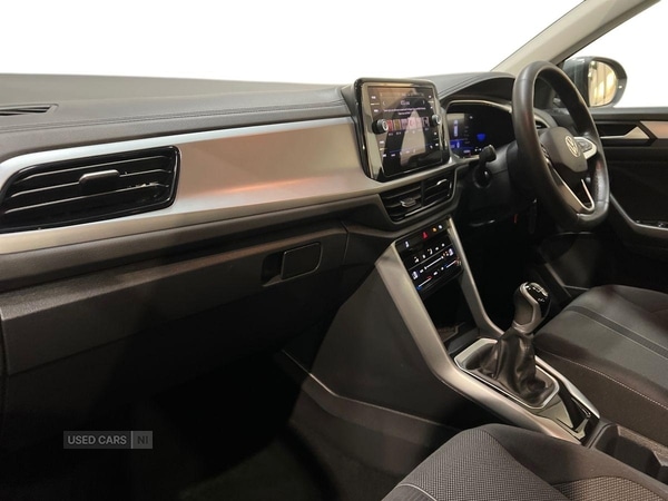 Used Volkswagen T-Roc 2022 for sale - 77204407: Photo 2