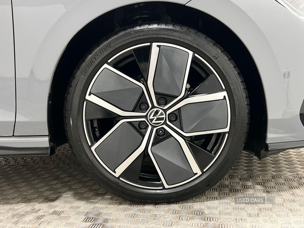 Used Volkswagen Golf 2025 for sale - 76646574: Photo 5