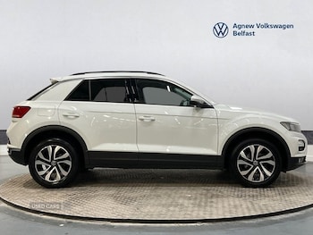 Used Volkswagen T-Roc 2021 for sale - 76284471: Photo 4