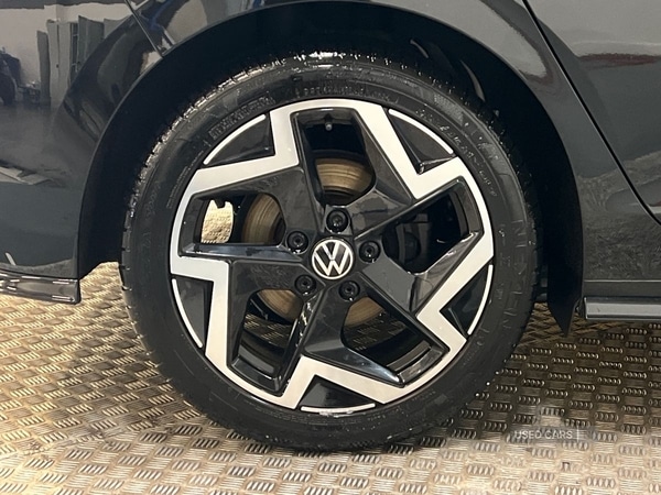 Used Volkswagen Golf 2024 for sale - 77292318: Photo 24