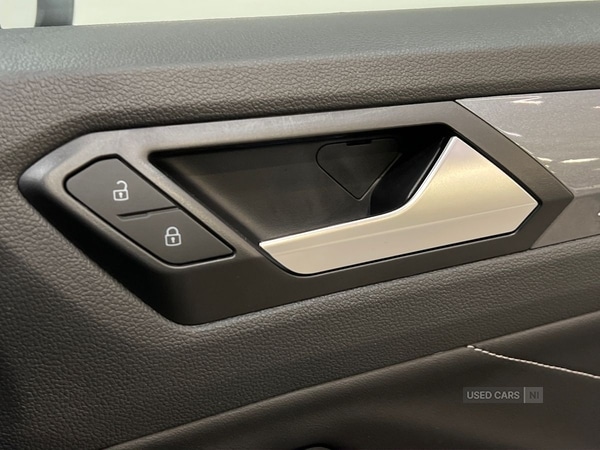 Used Volkswagen T-Roc 2024 for sale - 77192619: Photo 31