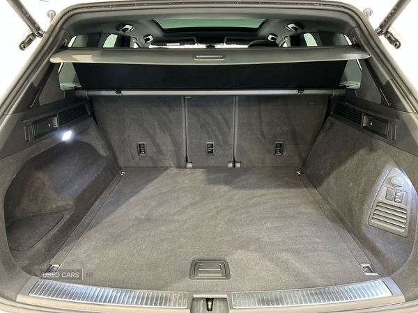 Used Volkswagen Touareg 2023 for sale - 76153703: Photo 10