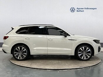 Used Volkswagen Touareg 2023 for sale - 76153703: Photo 4