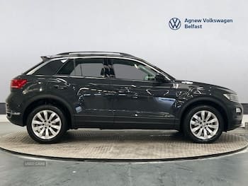 Used Volkswagen T-Roc 2019 for sale - 79681327: Photo