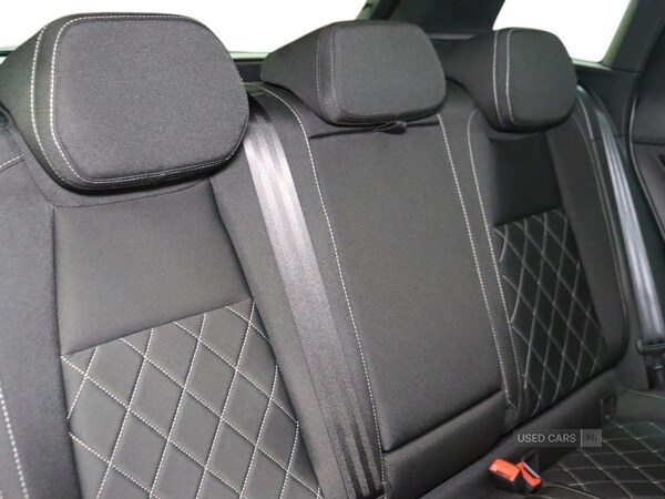 Used Skoda Karoq 2024 for sale - 76378267: Photo 14