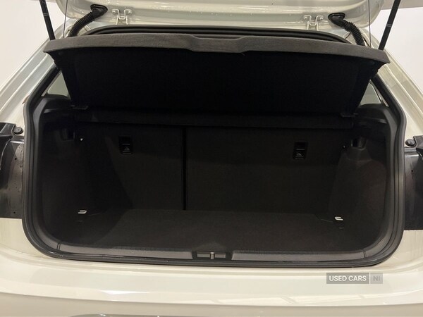 Used Volkswagen Polo 2023 for sale - 77697109: Photo 10