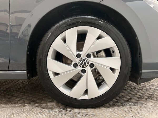 Used Volkswagen Golf 2025 for sale - 76899987: Photo 5