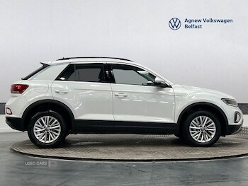 Used Volkswagen T-Roc 2023 for sale - 78977298: Photo