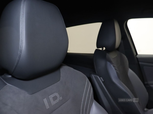 Used Volkswagen ID.4 2023 for sale - 76513929: Photo 30