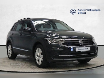 Volkswagen - Tiguan