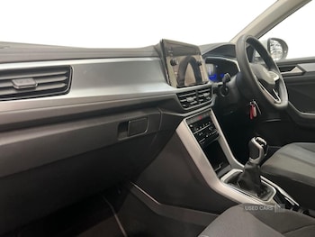 Used Volkswagen T-Roc 2023 for sale - 78705893: Photo