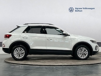 Used Volkswagen T-Roc 2023 for sale - 78705893: Photo