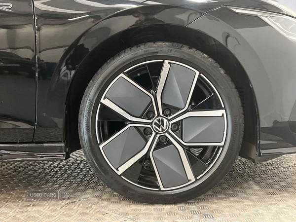 Used Volkswagen Golf 2025 for sale - 76977103: Photo 5