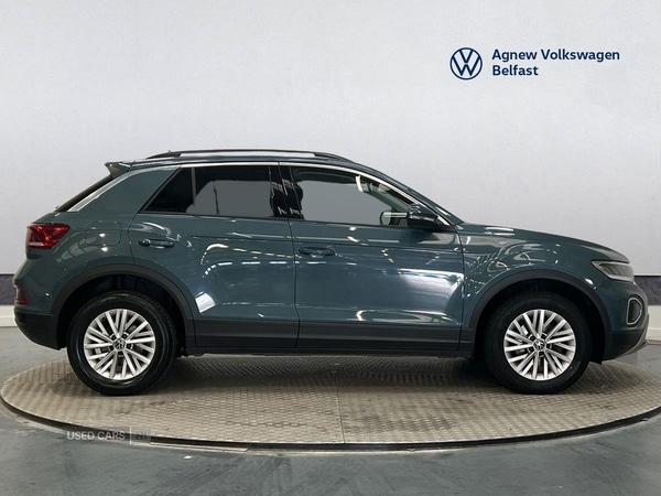 Used Volkswagen T-Roc 2023 for sale - 76551342: Photo 4