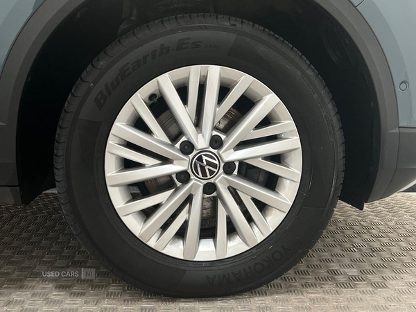 Used Volkswagen T-Roc 2023 for sale - 76551342: Photo 5