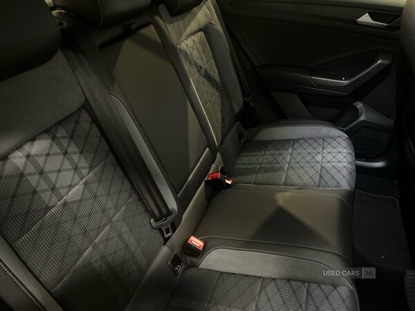 Used Volkswagen T-Roc 2024 for sale - 77292239: Photo 14