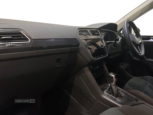 Used Volkswagen Tiguan 2023 for sale - 78101696: Photo 2