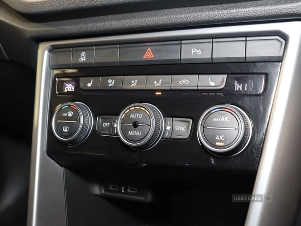 Used Volkswagen T-Roc 2021 for sale - 76486108: Photo 28