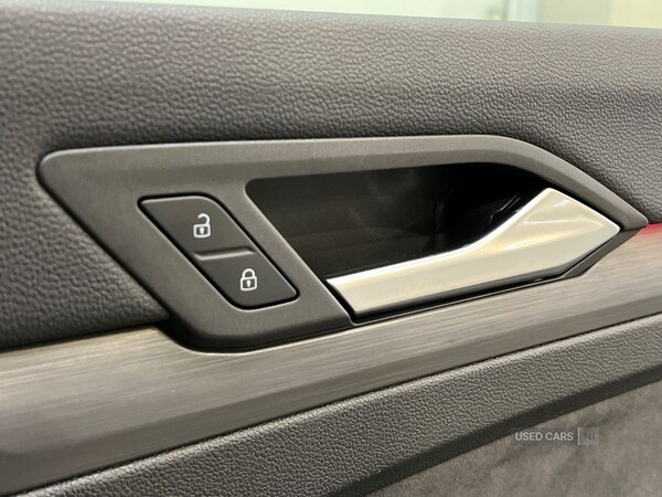 Used Volkswagen Golf 2024 for sale - 77613189: Photo 30