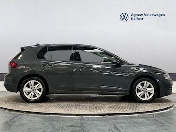 Used Volkswagen Golf 2024 for sale - 79085880: Photo