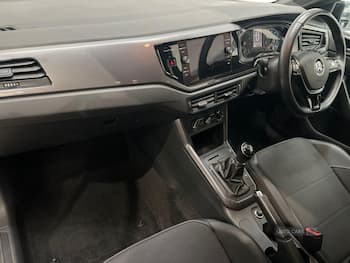 Used Volkswagen Polo 2019 for sale - 79670506: Photo