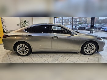 Used Lexus ES 2020 for sale - 78182815: Photo