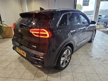Used Kia Niro 2021 for sale - 77668607: Photo