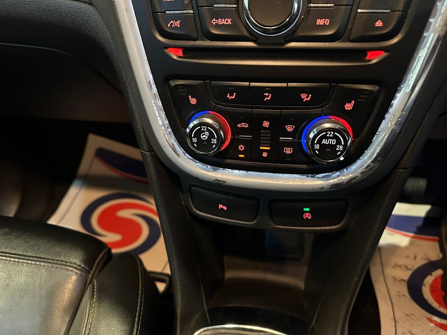 Used Vauxhall Mokka 2014 for sale - 77541383: Photo 22