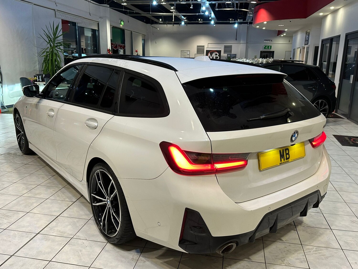 Used BMW 5 Series 2017 for sale - 77541378: Photo 10