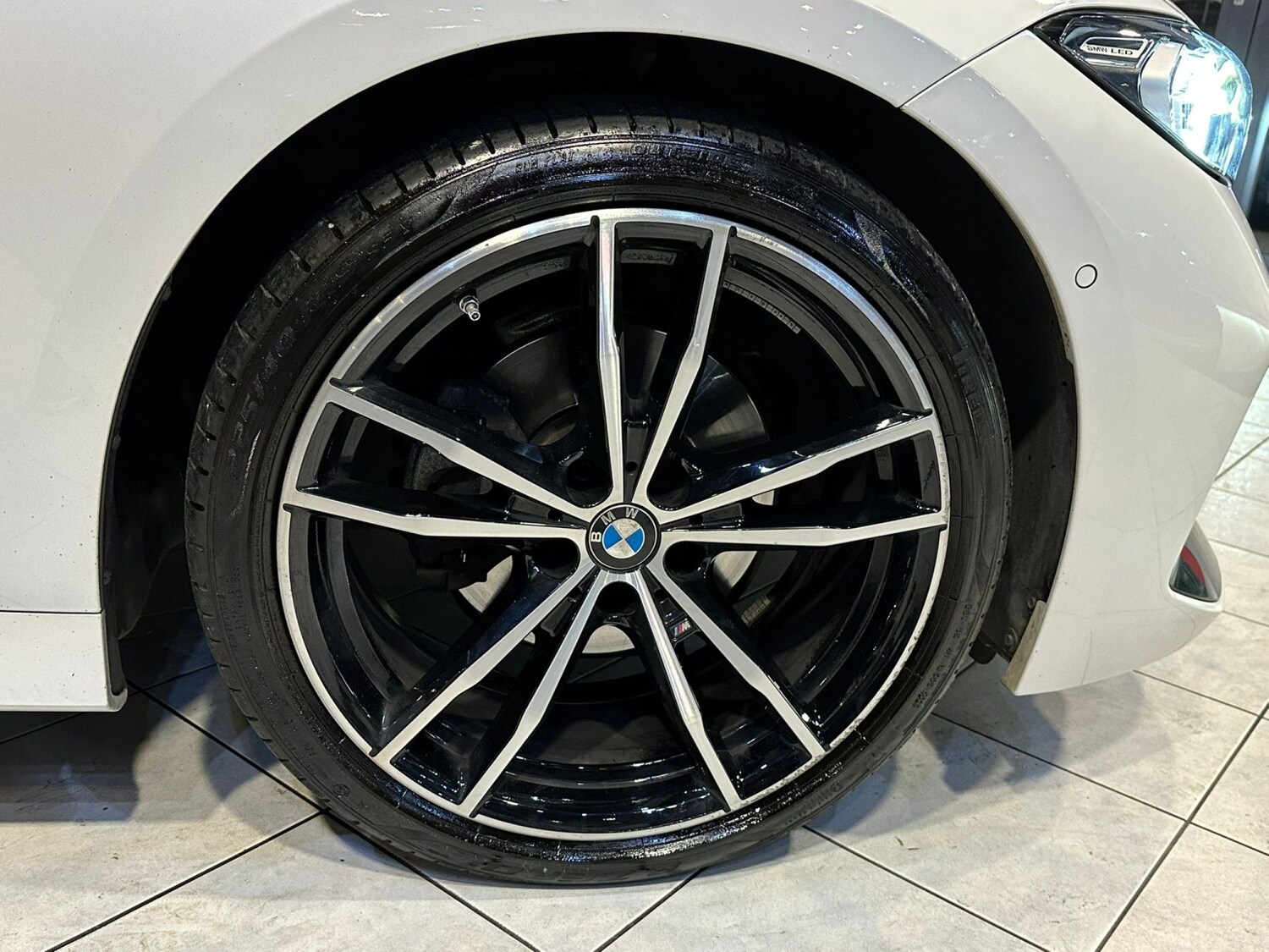 Used BMW 5 Series 2017 for sale - 77541378: Photo 12