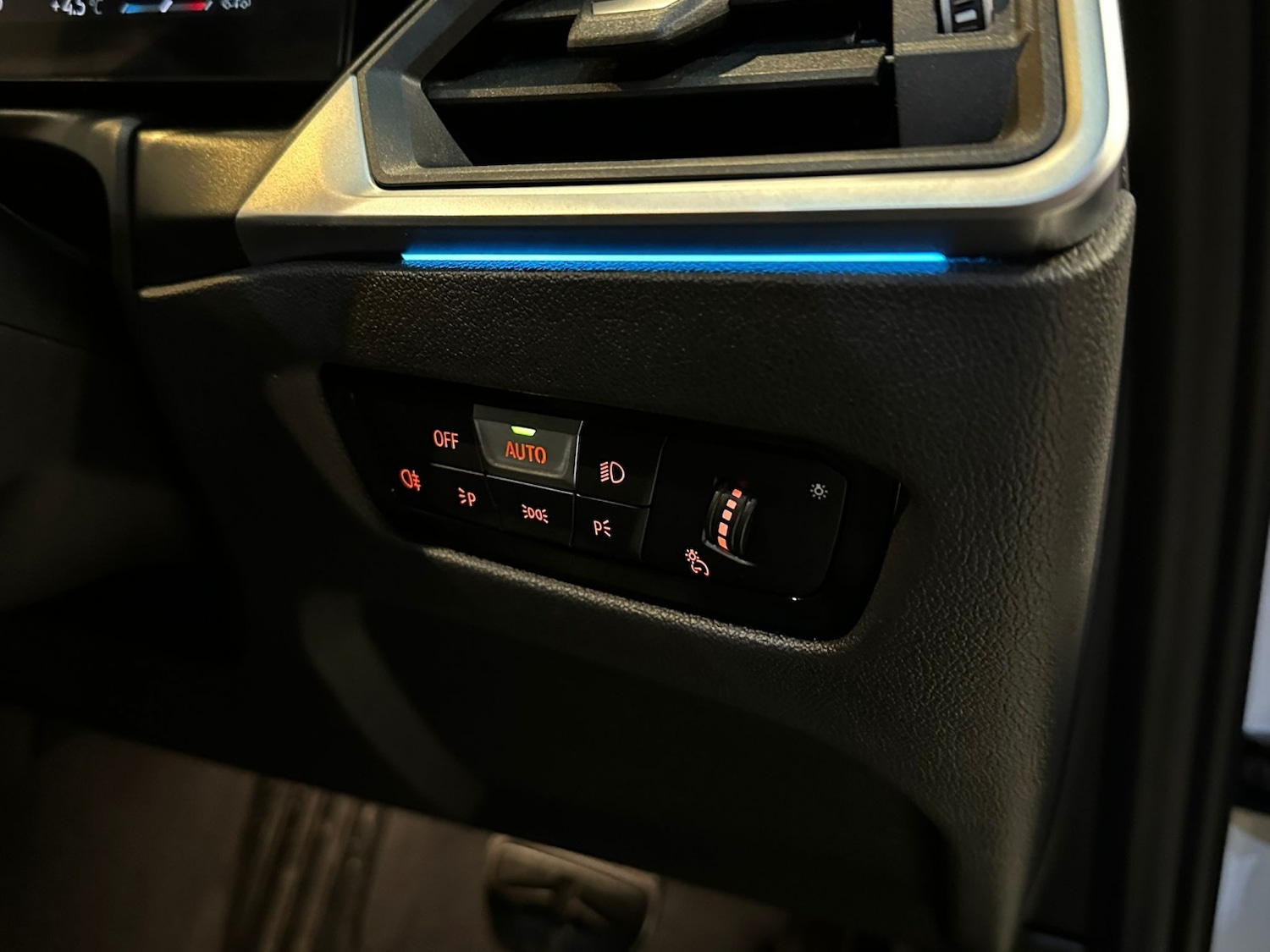 Used BMW 5 Series 2017 for sale - 77541378: Photo 25