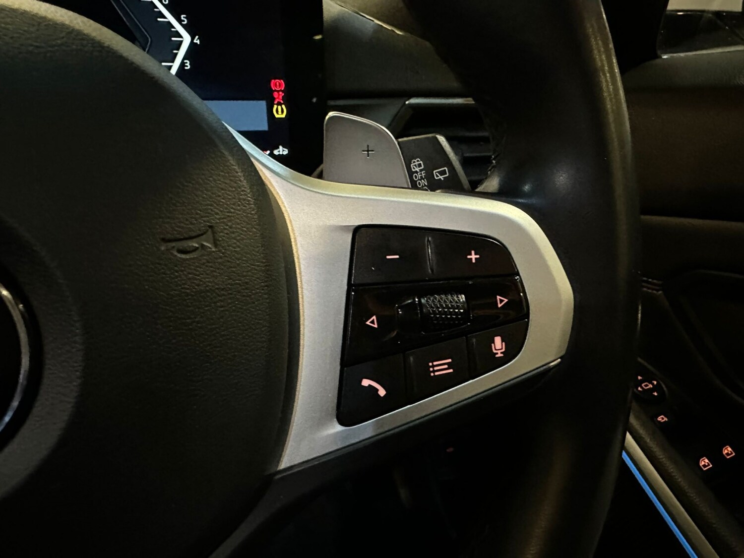 Used BMW 5 Series 2017 for sale - 77541378: Photo 28