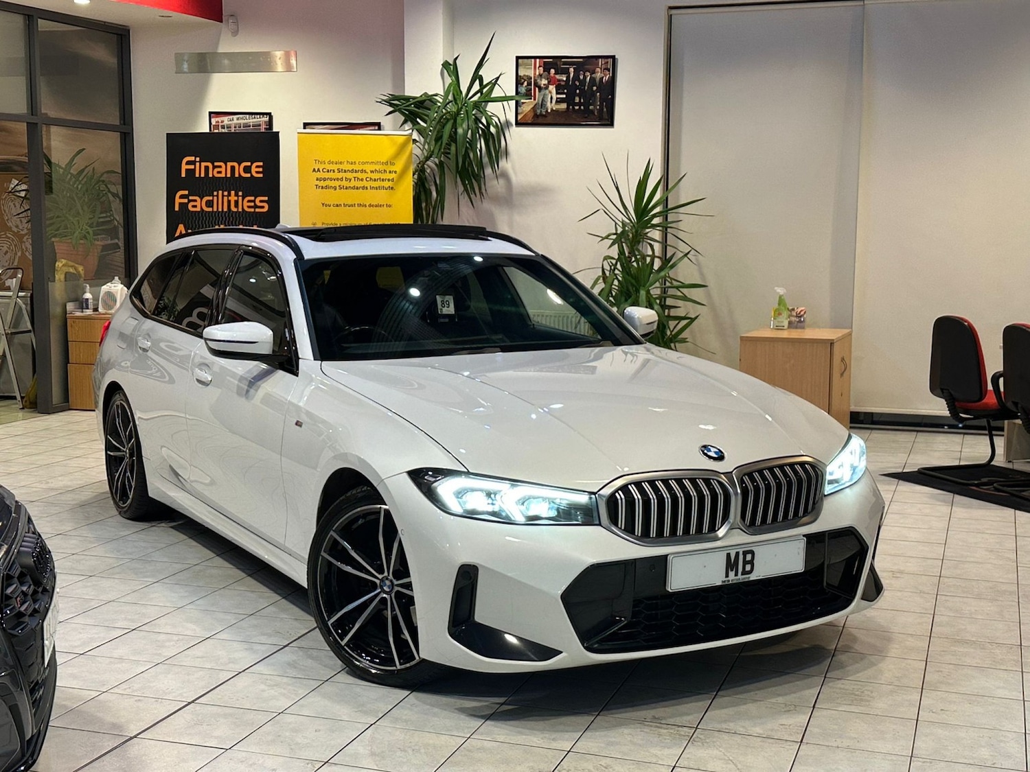 Used BMW 5 Series 2017 for sale - 77541378: Photo 4