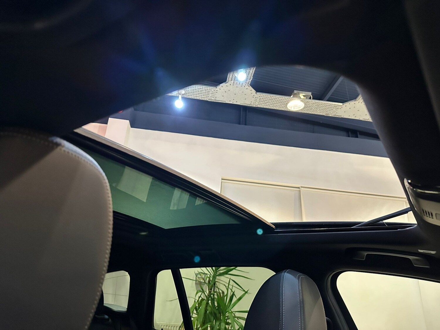 Used BMW 5 Series 2017 for sale - 77541378: Photo 46