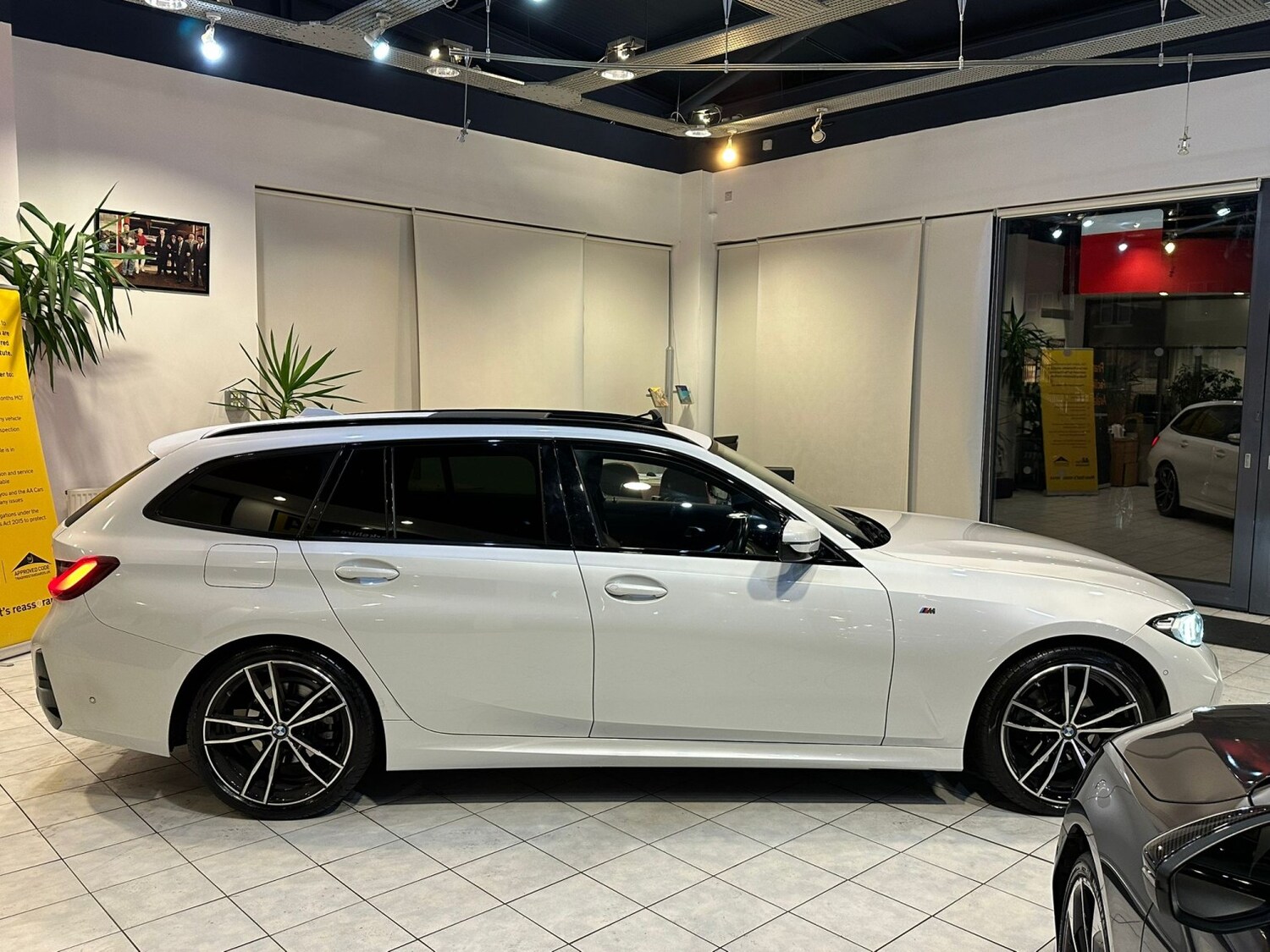 Used BMW 5 Series 2017 for sale - 77541378: Photo 6