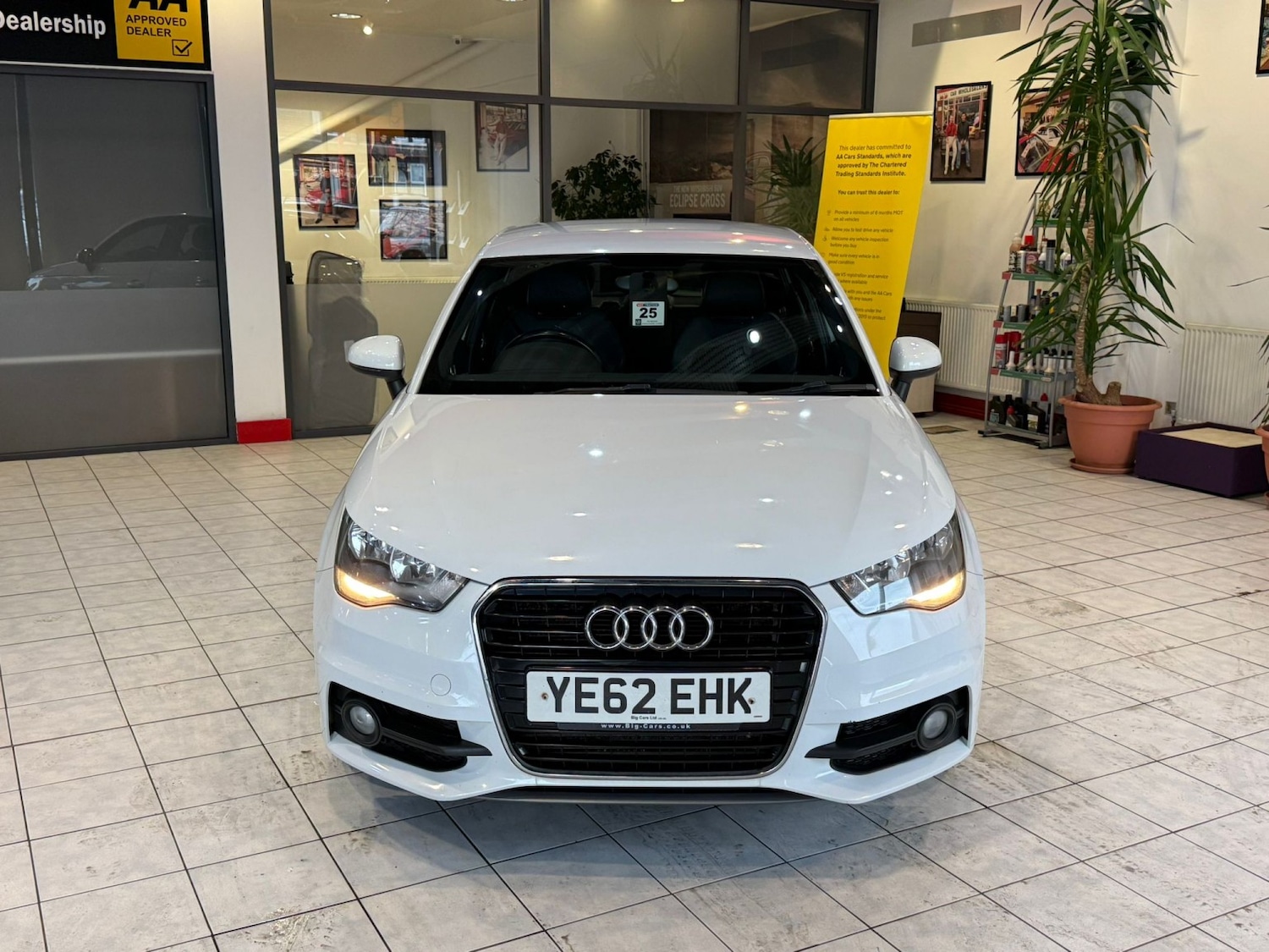 Used Audi A1 2012 for sale - 77541370: Photo 2