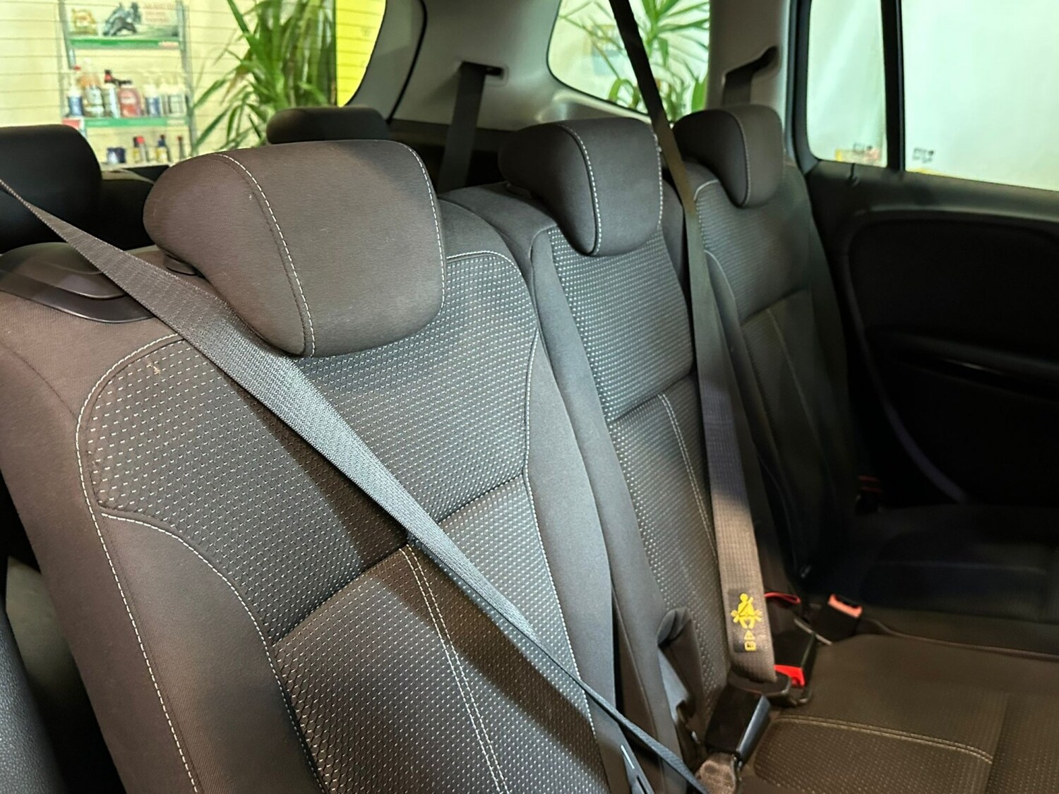 Used Vauxhall Zafira 2015 for sale - 77541397: Photo 17