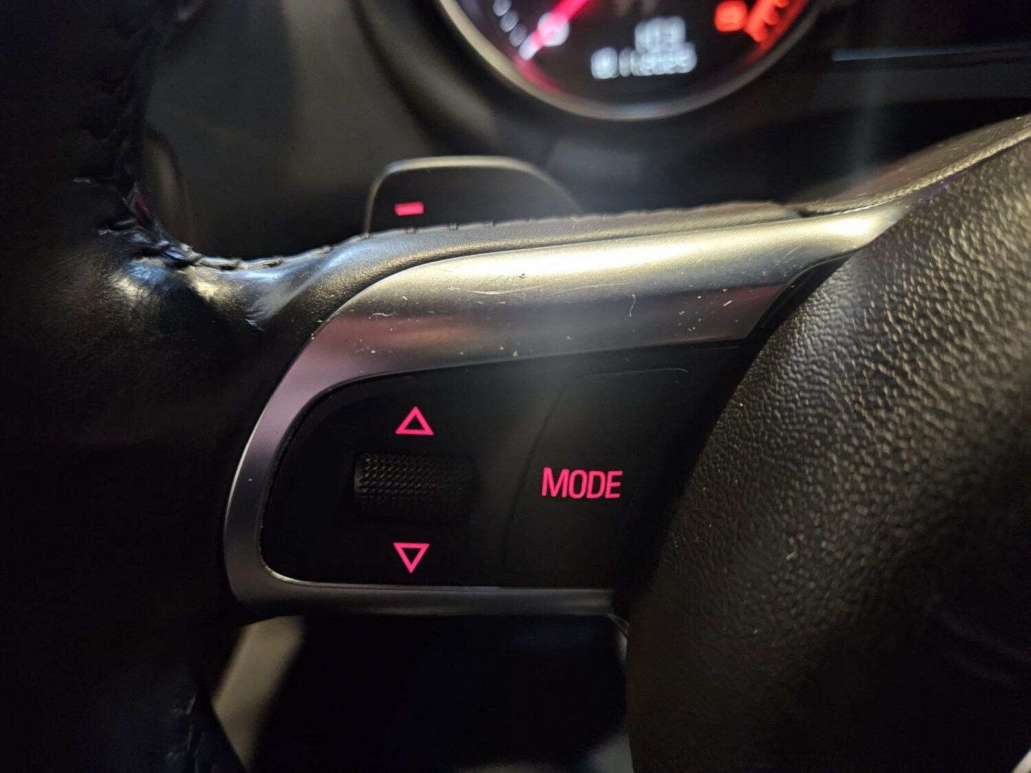 Used Audi TT 2012 for sale - 77675703: Photo 11